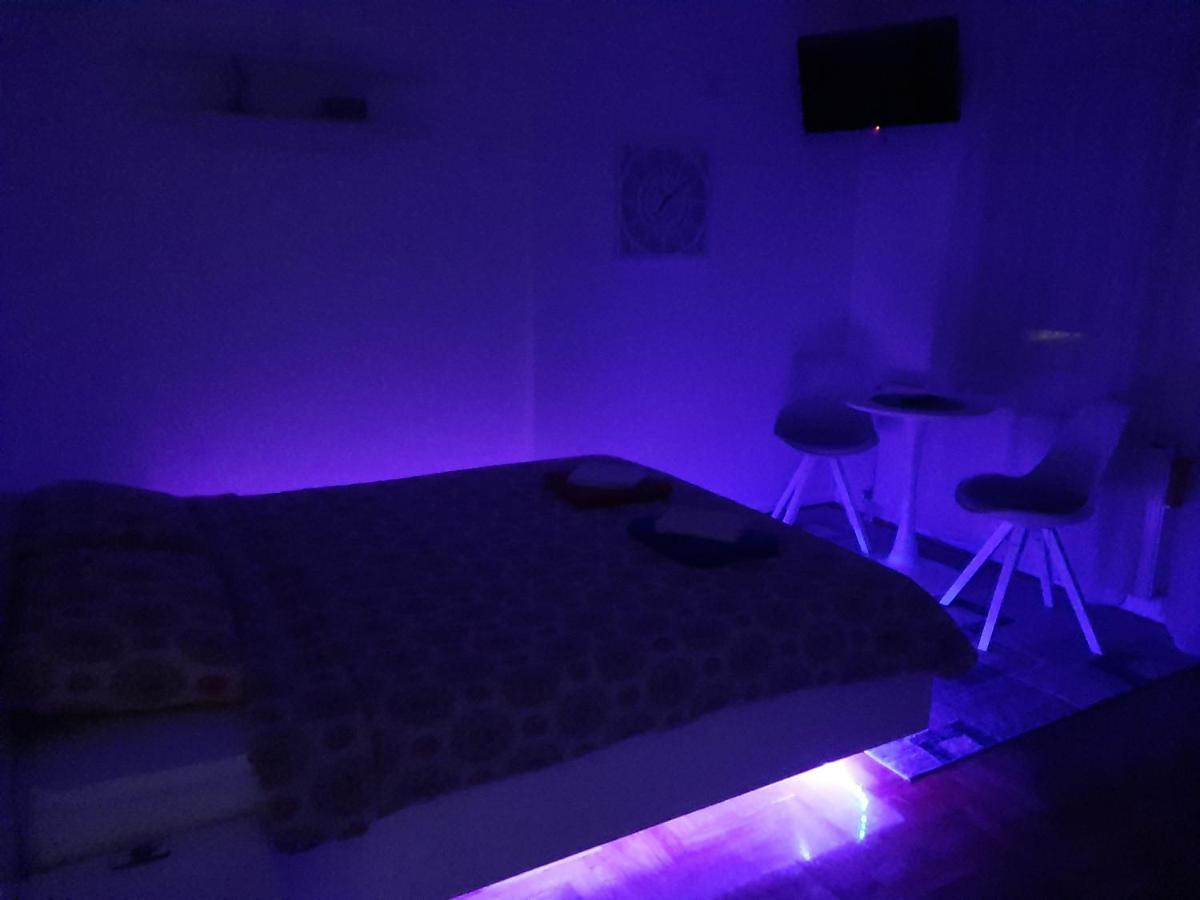 Poesia Apartment Novi Sad Exterior photo